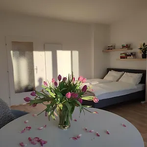 studio-mit-terrasse-in-zentraler-lage.graz-austria-hotels.com/