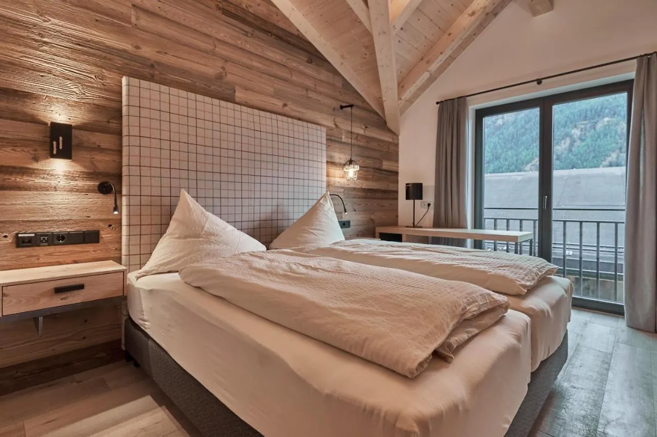 Chalets - The Peak Sölden